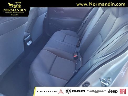 Used 2024 Toyota Corolla LE FWD image 18