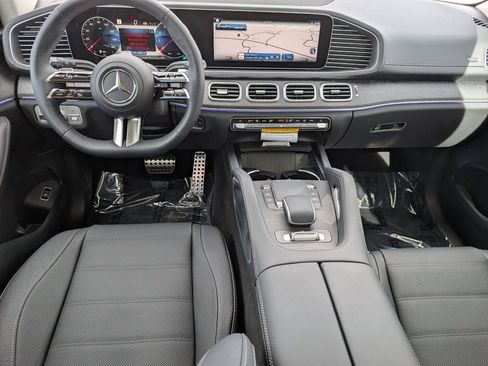 New 2026 Mercedes-Benz GLS 450 4MATIC image 27