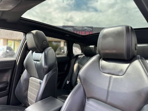 Used 2018 Land Rover Range Rover Evoque HSE Dynamic AWD/4WD image 22