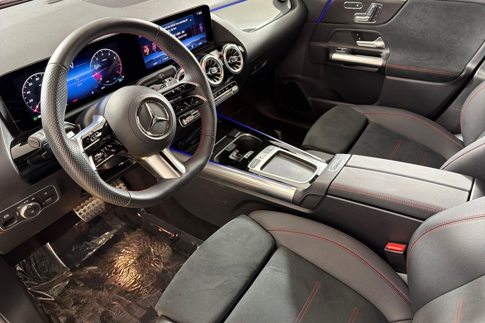 Used 2026 Mercedes-Benz GLA 250 image 9