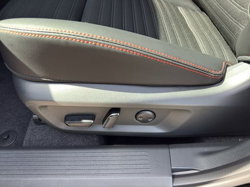New 2026 Nissan Rogue SV AWD/4WD image 15