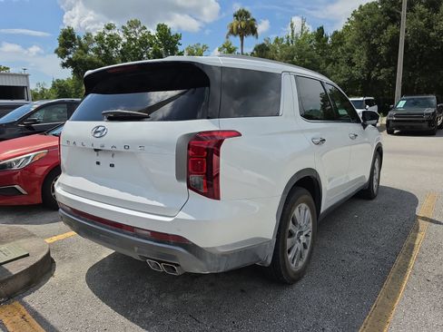 Used 2025 Hyundai Palisade SEL FWD image 4
