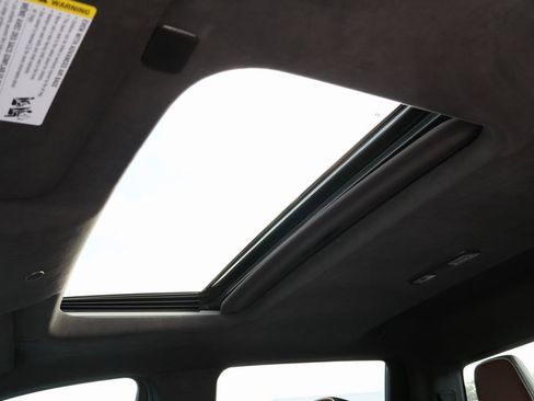 Certified 2025 GMC Sierra 2500 Denali Ultimate image 24