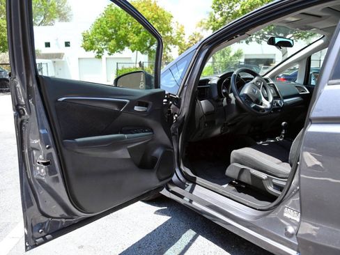 Used 2015 Honda Fit EX image 15