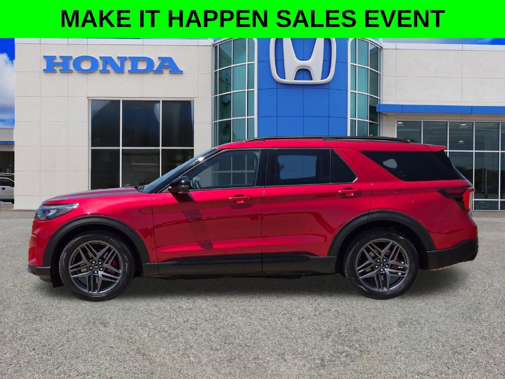 Used 2025 Ford Explorer ST w/ Sun And Sound Package AWD/4WD image 6