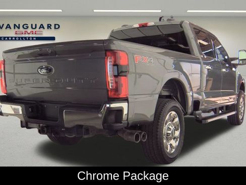 Used 2025 Ford F250 Lariat w/ Chrome Package image 2