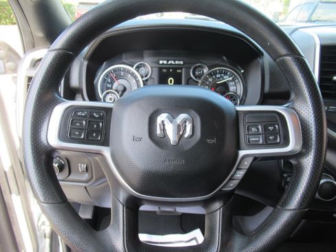 Used 2022 RAM 2500 Big Horn image 17