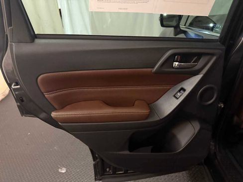 Used 2018 Subaru Forester 2.5i Touring image 24