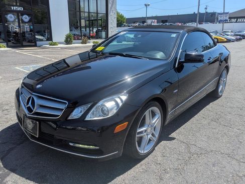 Used 2012 Mercedes-Benz E 350 Cabriolet image 2