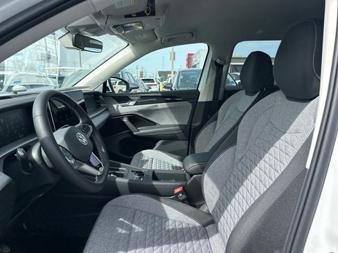 New 2026 Volkswagen Tiguan S image 9