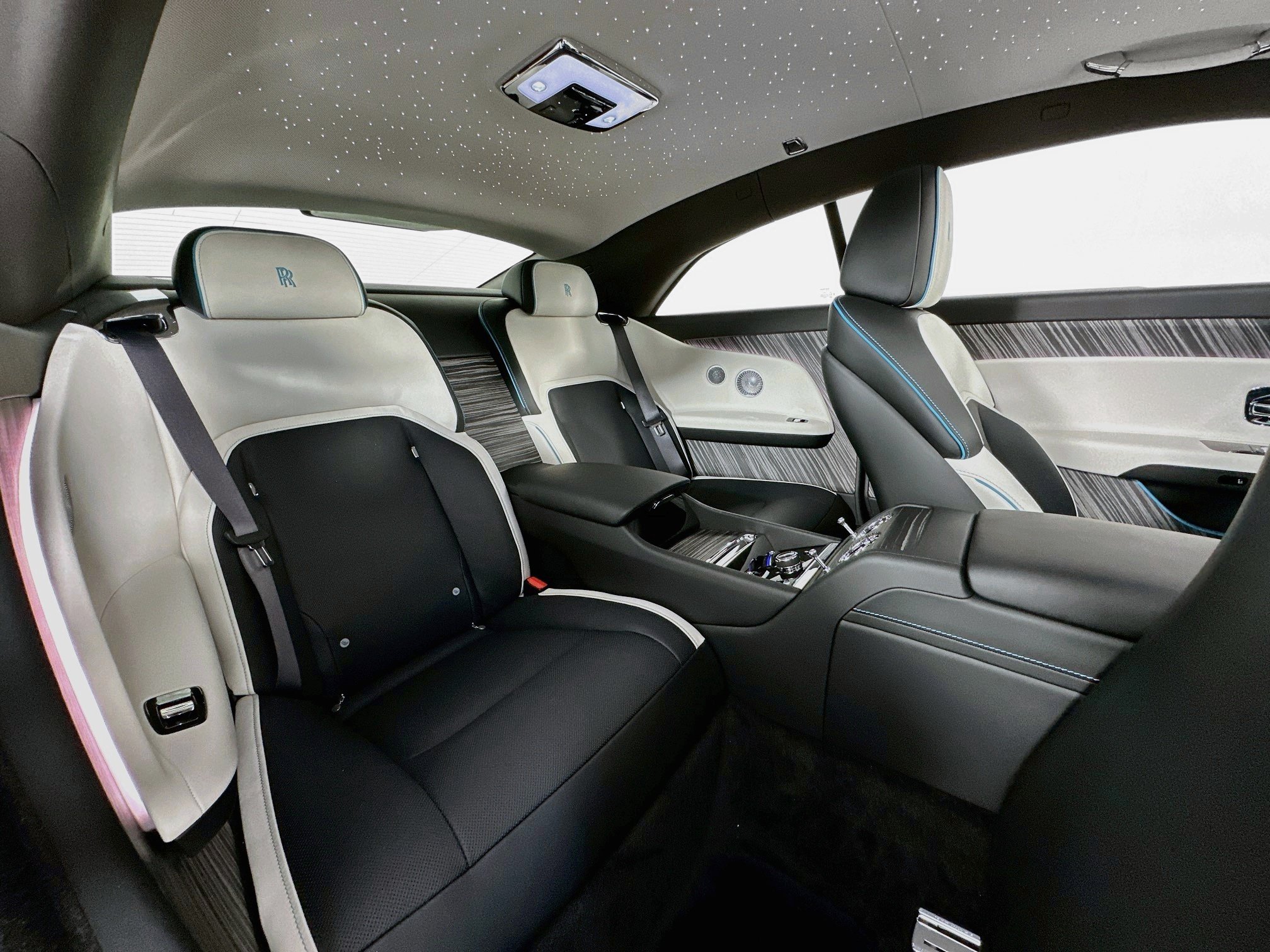 New 2026 Rolls-Royce Spectre w/ Spectre Enhancement Package AWD/4WD image 25