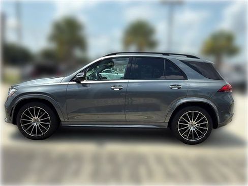 Used 2020 Mercedes-Benz GLE 350 4MATIC image 4