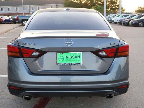 Certified 2024 Nissan Altima 2.5 SV w/ SV Premium Package image 7