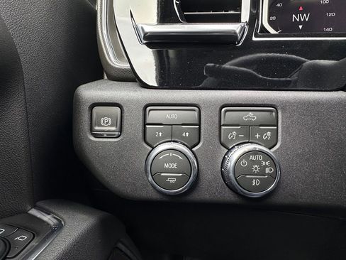 New 2026 GMC Sierra 1500 Elevation w/ Elevation Select Package AWD/4WD image 30