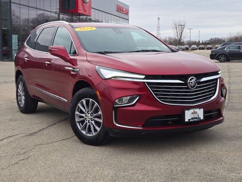Used 2024 Buick Enclave Premium AWD/4WD image 3