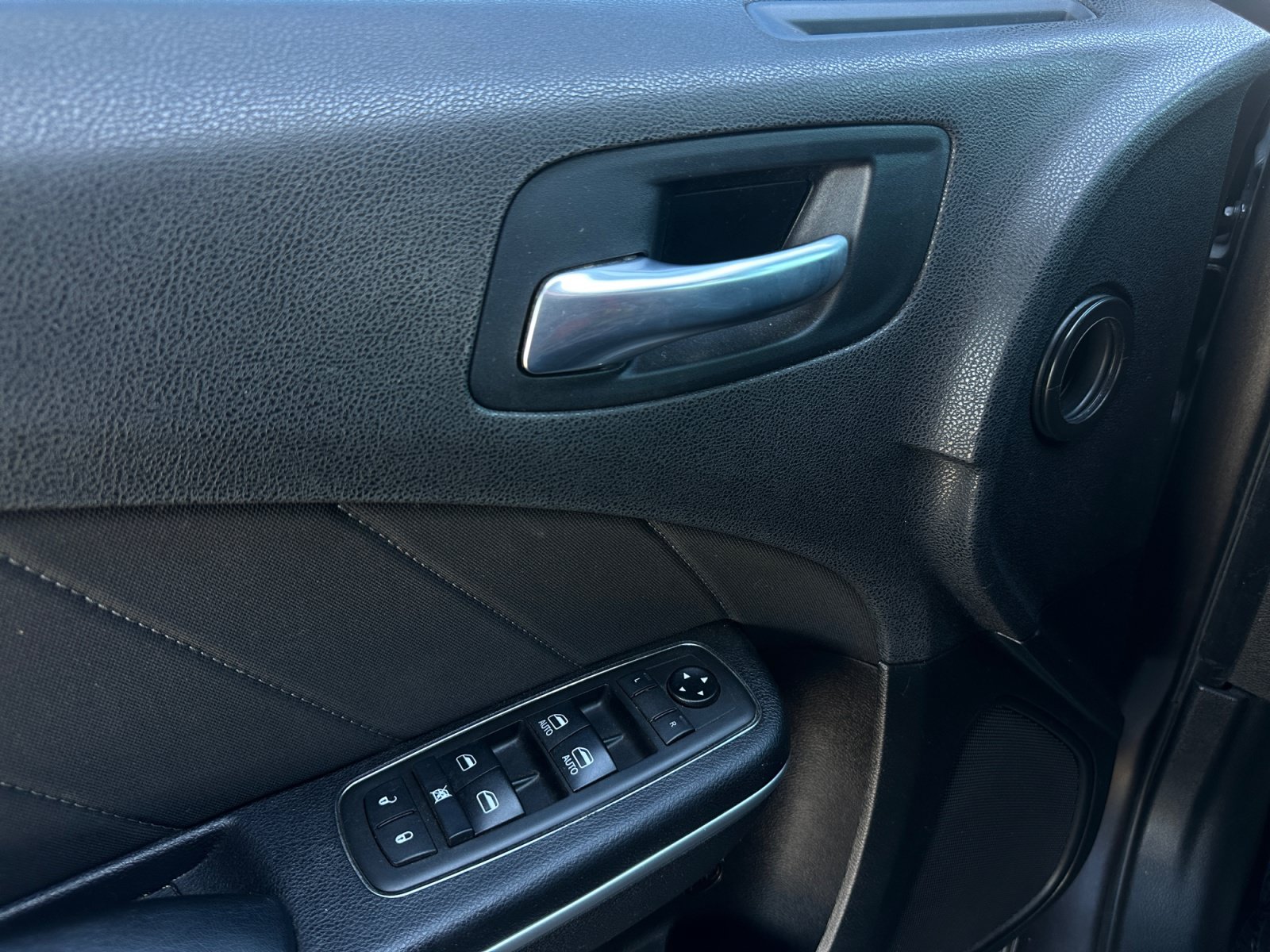 Used 2021 Dodge Charger Scat Pack w/ Navigation & Travel Group RWD image 17