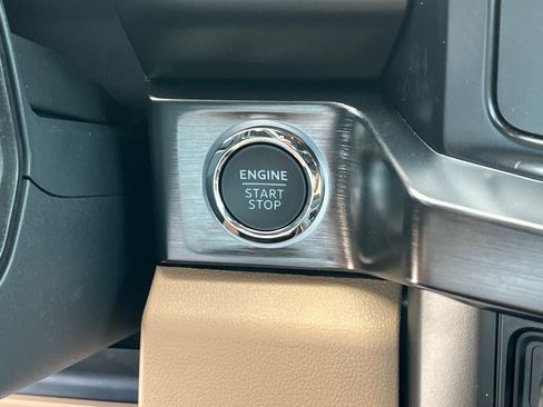 New 2026 Ford F250 Lariat w/ Tremor Off-Road Package AWD/4WD image 8