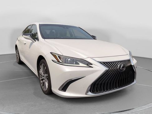 Used 2019 Lexus ES 350 w/ Accessory Package FWD image 4