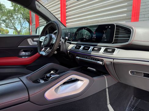 Used 2023 Mercedes-Benz GLE 63 AMG S image 20