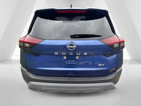 Used 2023 Nissan Rogue SV image 6