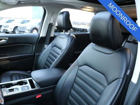 Used 2024 Ford Edge SEL w/ Convenience Package image 20