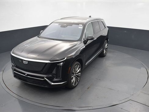 New 2026 Cadillac Vistiq Premium Luxury w/ LPO, Floor Liner Package image 44
