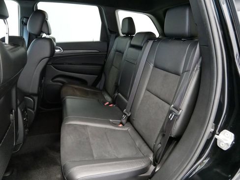 Certified 2022 Jeep Grand Cherokee Laredo X image 9