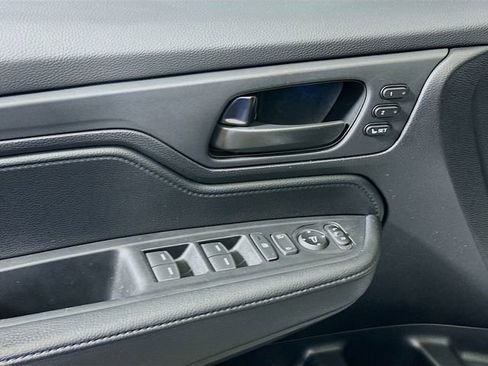 Used 2025 Honda Odyssey EX-L image 19