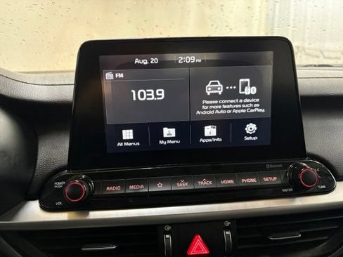 Used 2019 Kia Forte LXS FWD image 28