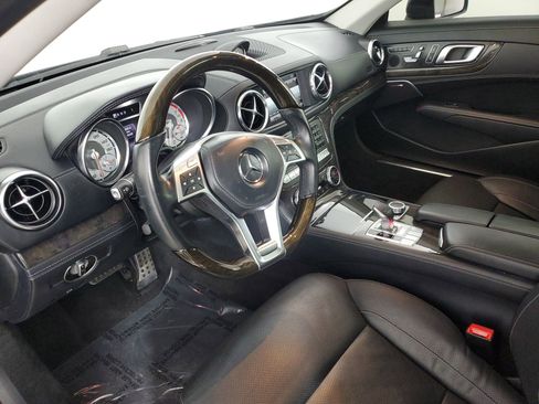 Used 2014 Mercedes-Benz SL 550 image 32