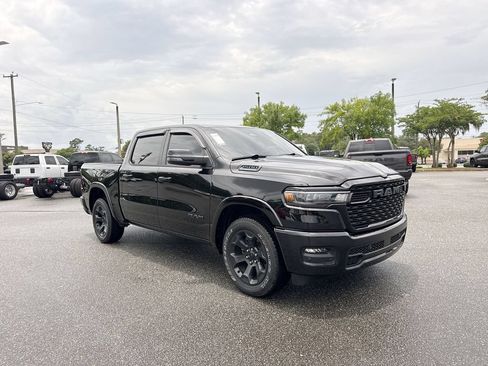 Used 2025 RAM 1500 Big Horn RWD image 1