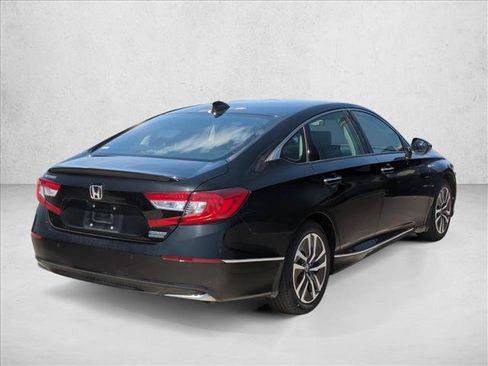 Used 2019 Honda Accord Touring image 5