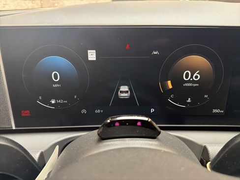 Used 2026 Hyundai Tucson SEL FWD image 25