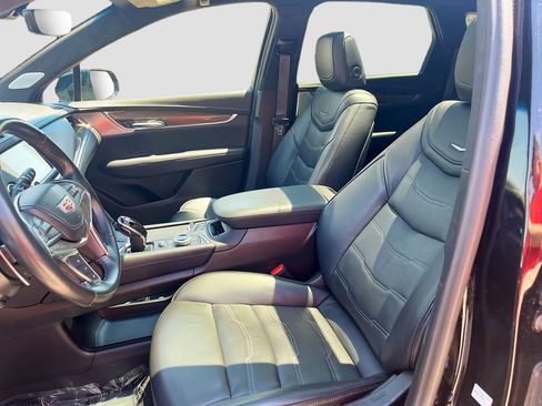 Used 2022 Cadillac XT5 Sportv w/ Platinum Package AWD/4WD image 22