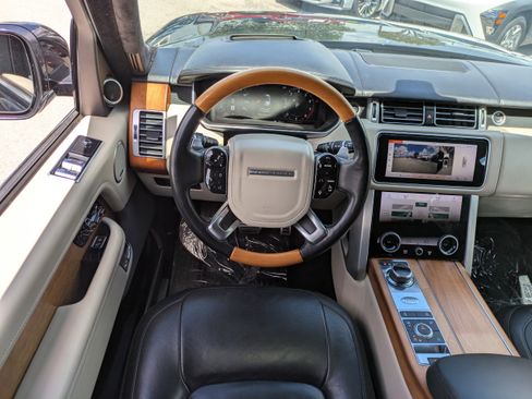 Used 2018 Land Rover Range Rover Autobiography AWD/4WD image 15