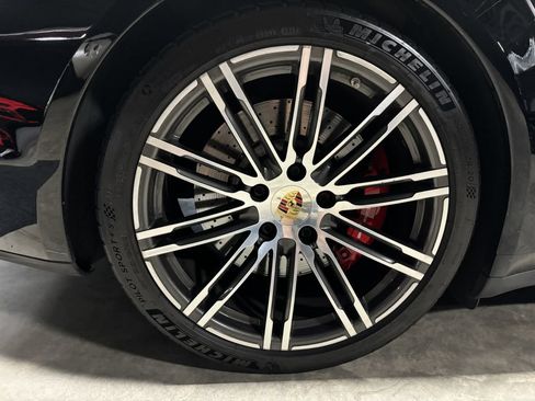 Used 2016 Porsche 911 Turbo AWD/4WD image 40