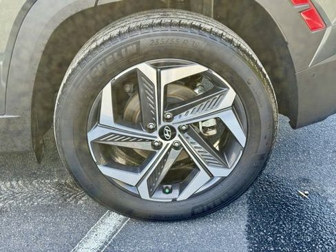 Used 2024 Hyundai Tucson Limited image 30