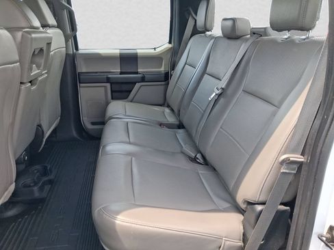 Used 2019 Ford F250 XL w/ Power Equipment Group AWD/4WD image 11