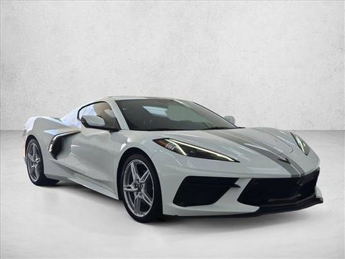 Used 2023 Chevrolet Corvette Stingray Preferred Cpe w/ Stealth Interior Trim Package RWD image 3