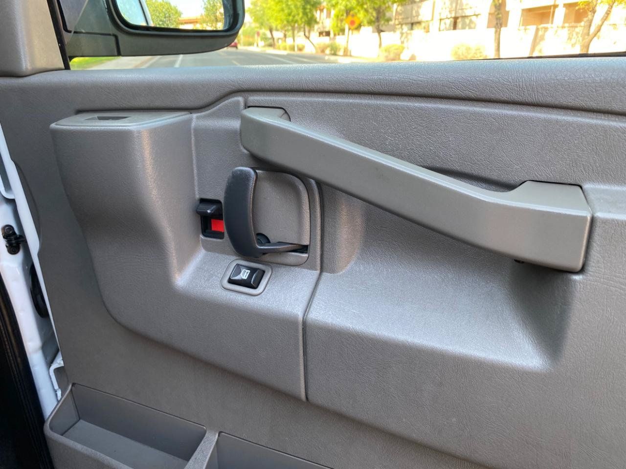 Used 2019 Chevrolet Express 3500 LT w/ LT Preferred Equipment Group RWD image 34