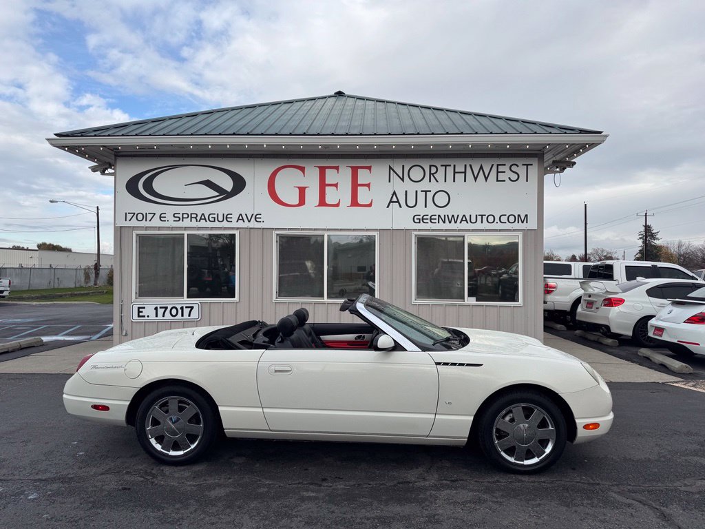 Used 2003 Ford Thunderbird RWD image 2