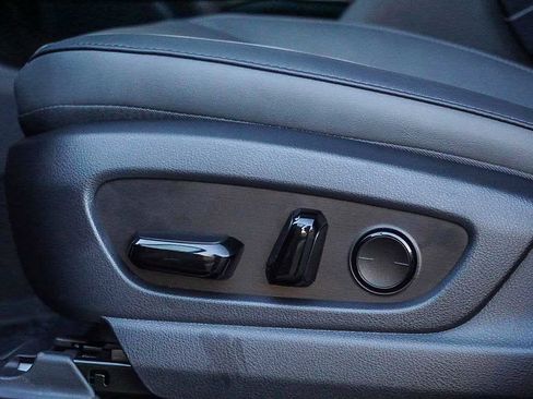 New 2026 Lexus RZ 350e 2WD w/ Accessory Package (Z2) image 28