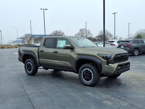 New 2026 Toyota Tacoma TRD Off-Road image 1
