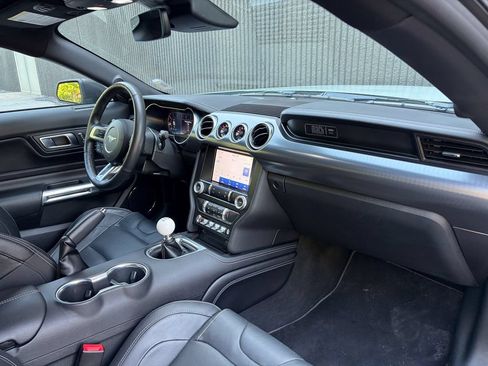 Used 2022 Ford Mustang Mach 1 w/ Mach 1 Handling Package RWD image 21