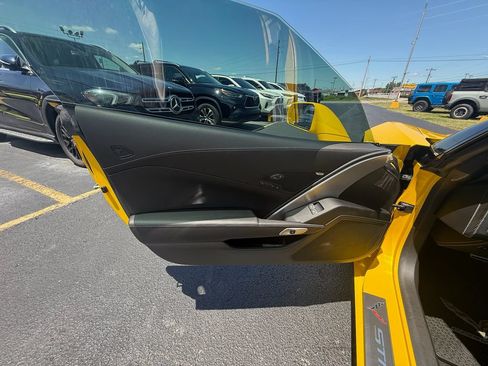 Used 2015 Chevrolet Corvette Stingray Coupe w/ 2LT Preferred Equipment Group RWD image 11