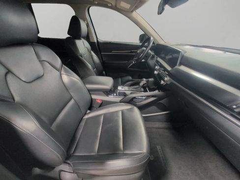Used 2025 Kia Telluride S AWD/4WD image 15
