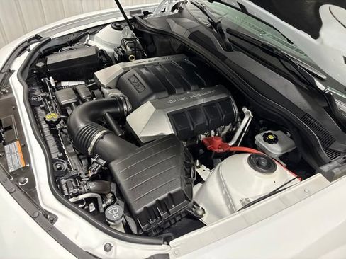 Used 2010 Chevrolet Camaro SS w/ RS Package RWD image 13