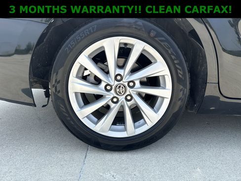 Used 2023 Toyota Camry LE image 30