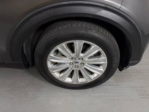 Used 2020 Ford Explorer Limited RWD image 10