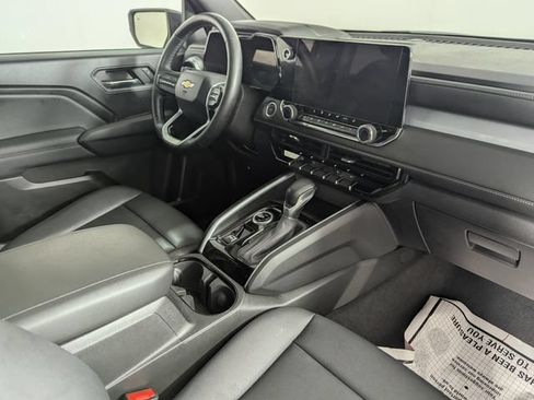 Used 2024 Chevrolet Colorado LT w/ LT Convenience Package III AWD/4WD image 24